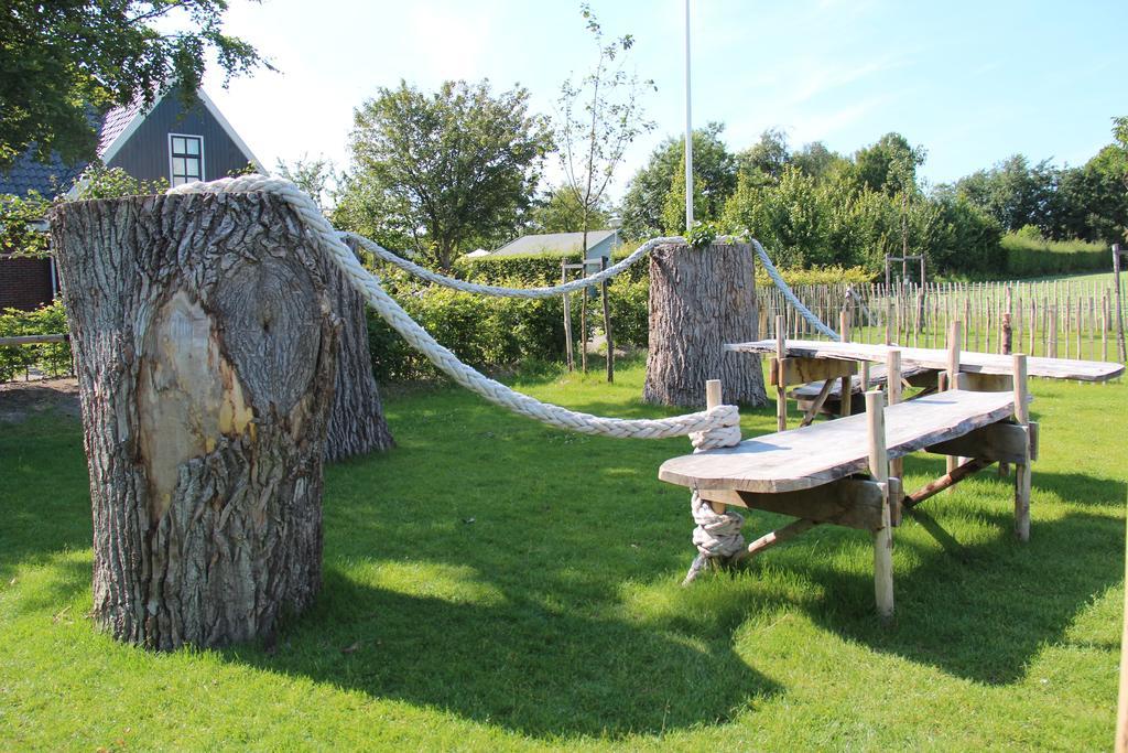 Bungalows - Bungalowpark Mooyeveld - Uniek Gelegen In De Duinen! Эгмонд-Биннен Экстерьер фото